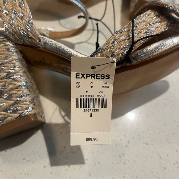🆕 Express | Metallic Strap Jute Block Heel Sandals Silver/Tan Size 8 - Picture 2 of 7